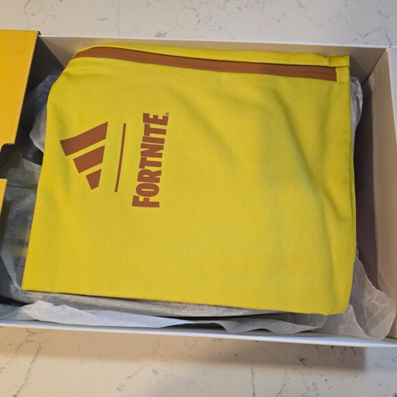 Adidas Ultraboost x Fortnite PEELY Men's 10 Yellow Black Banana JQ0714 Shoes NEW - Picture 11 of 16